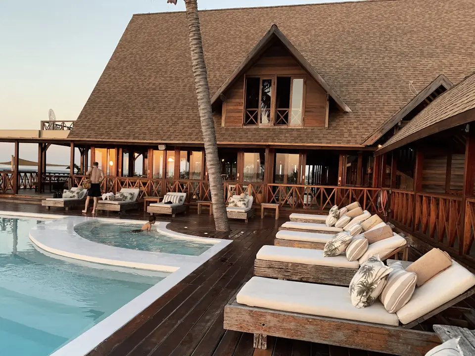 Elegant Hotel, Resort & HomeStay Website Design