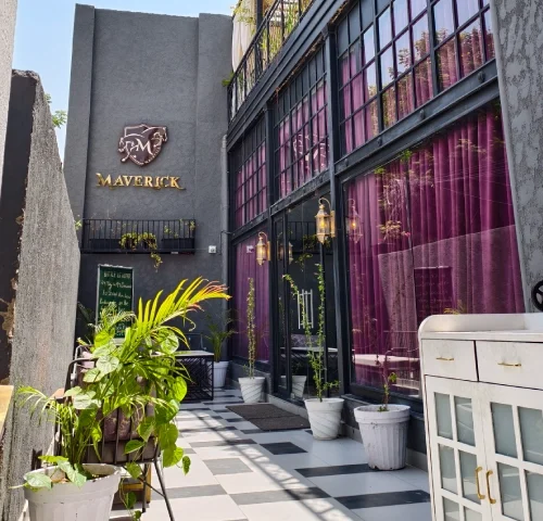 Maverick Restaurant and Bar